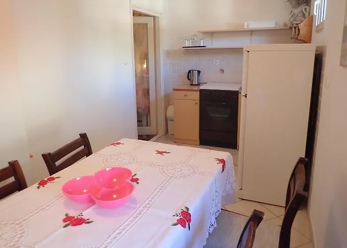 Guest house And With Parking Space Starigrad, Paklenica - 25345 Starigrad Paklenica