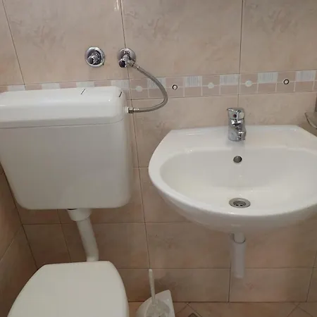 And With Parking Space Starigrad, Paklenica - 25345 Penzion