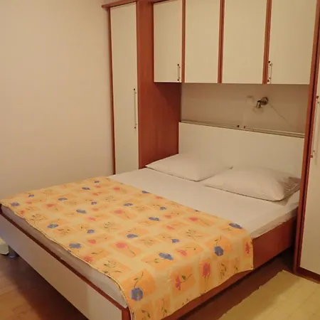 And With Parking Space Starigrad, Paklenica - 25345